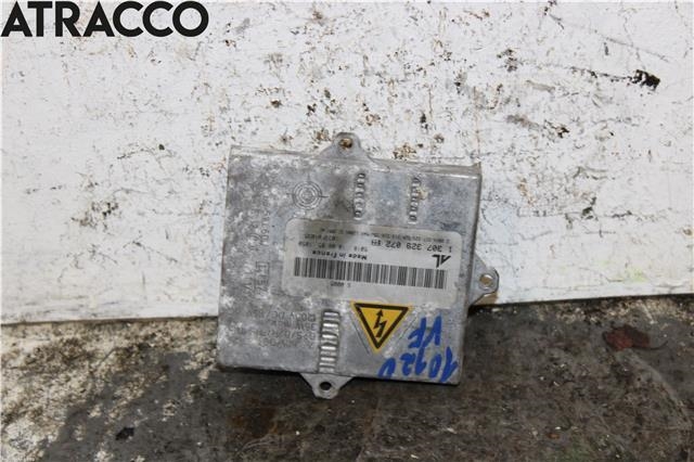 Styreenhet xenon/ballast til Mercedes C-Klasse 2004-2007 (Fase 2) (W203) (W203) (A2038202526|)