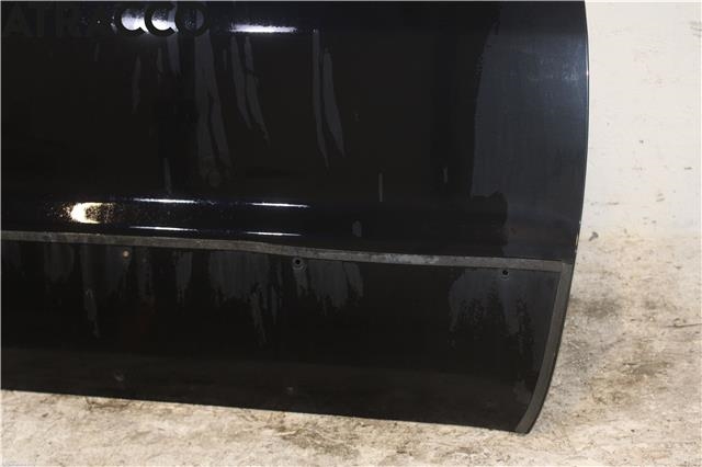 Dør høyre foran til Mitsubishi Pajero 2000-2006 (Type III)  (MN161226|)