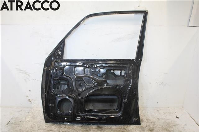 Dør høyre foran til Mitsubishi Pajero 2000-2006 (Type III)  (MN161226|)