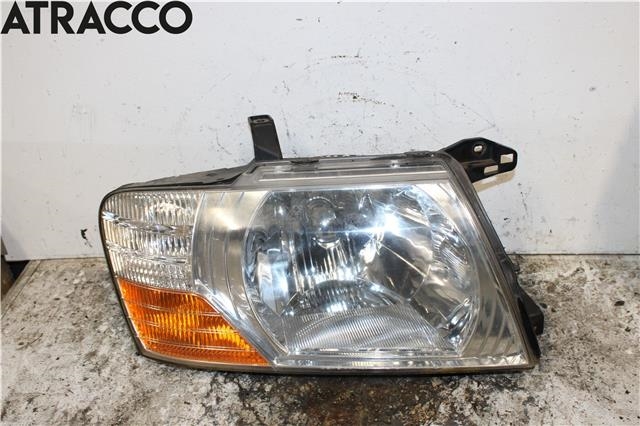 Frontlykt høyre halogen til Mitsubishi Pajero, 2000-2006 (Type III) (8301A294)