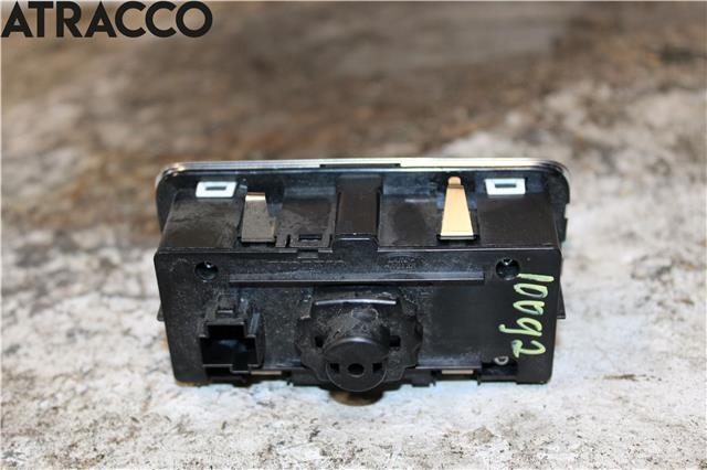 Bryter lys til Volvo V60/V60 CC 2013-2018 (Type I, Fase 2)  (31443839|)