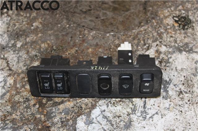 Diverse deler til Mitsubishi Pajero, 2000-2006 (Type III) (MB803872)