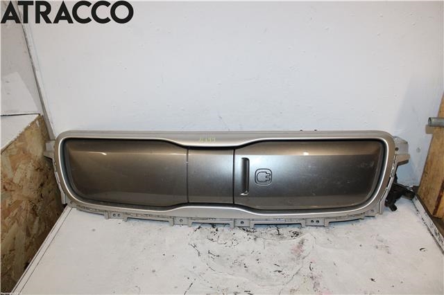 Batterilader inntak/luke til Kia Soul, 2014-2019 (Type II)  (36350E4220)