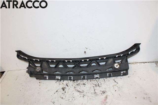 Støtfanger bak midtre del til Mercedes CLA 2013-2019 (C117) (C117) (A1178850965|)