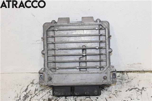 Styreenhet motor til Mercedes CLA 2013-2019 (C117) (C117) (A2709002100|)