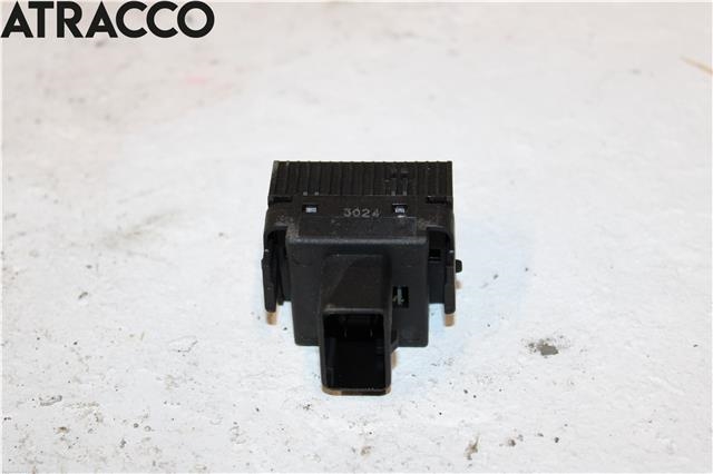 Frontlykter til VW Up 2012-2019  (1S0941333|)