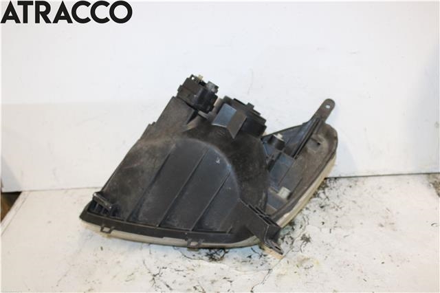 Frontlykt høyre halogen til Toyota RAV4 2000-2006 (Type II)  (8111042160|)
