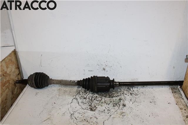 Drivaksel høyre foran til Toyota RAV4, 2000-2006 (Type II)  (4341042060)