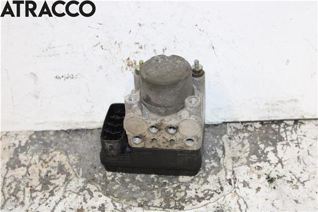ABS sentral til Toyota RAV4 2000-2006 (Type II)  (4405042060|)