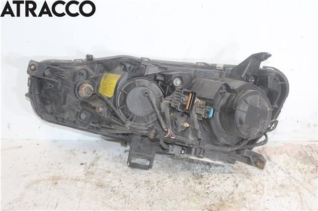 Frontlykt høyre halogen til Mitsubishi Lancer 2008-2017  (8301B428|)