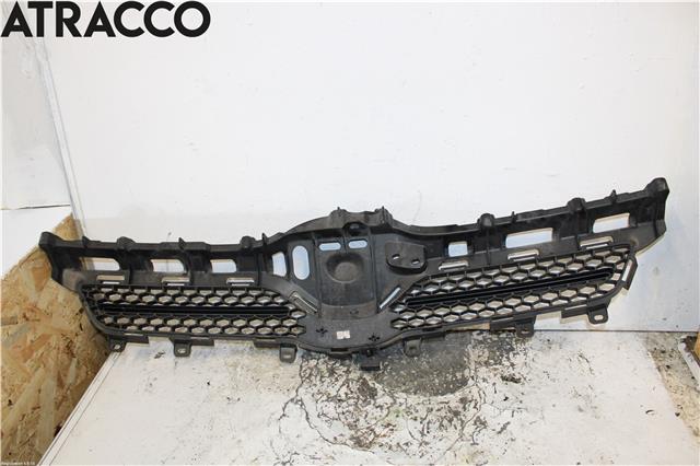 Grill til Toyota Verso 2004-2009 (Type II)  (531110F030|)
