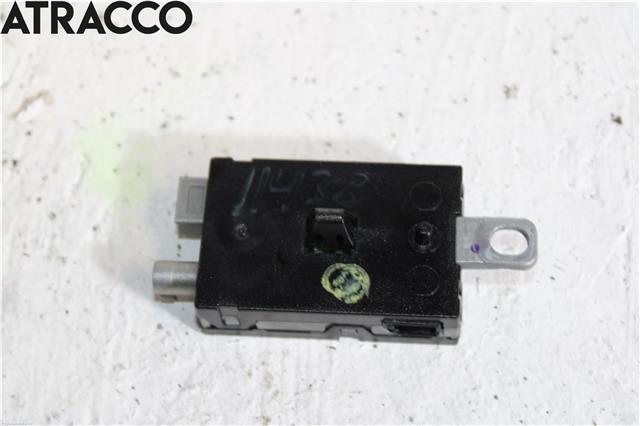 Antenne forsterker til Ford Focus 2014-2018 (Type III, Fase 2)  (7CP118C847CA|)