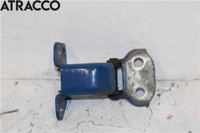 Hengsler til Toyota Hiace, 2001-2006 (Fase 2)  (6872026010)