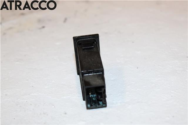Bryter diverse til Toyota Hiace 2001-2006 (Fase 2) (8416516010|)