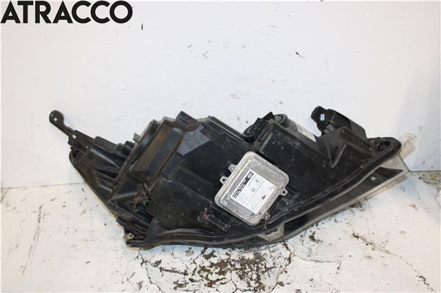 Frontlykt venstre halogen til Opel Astra J 2010-2015  (13306933|)
