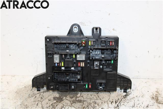 Sikringsboks til Opel Astra J, 2010-2015  (13302307)