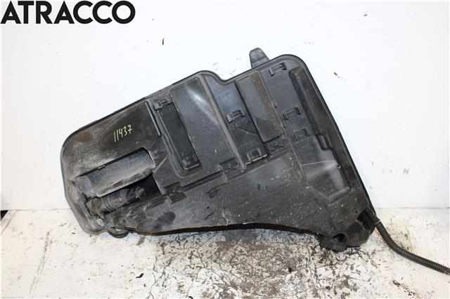 Spylertank til BMW 5-Serie, 2010-2017 (F10/F11) (F10/F11) (61668050440)
