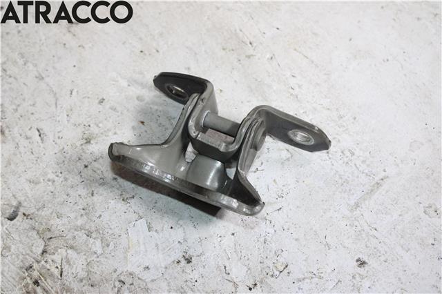 Hengsler til Toyota Hilux 2020-->>  (6873002070|)