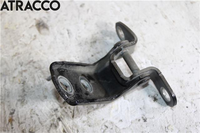 Hengsler til Toyota Hilux 2020-->>  (6877002020|)