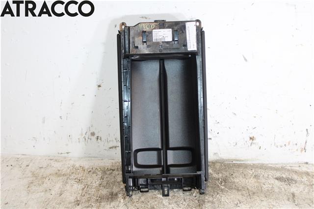 Sete armlene lokk til Mercedes EQC 2019-->>  (A2056808804|)