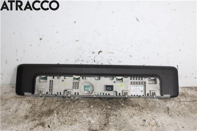 Instrumentpanel til Mercedes EQC 2019-->>  (A2479008211|)