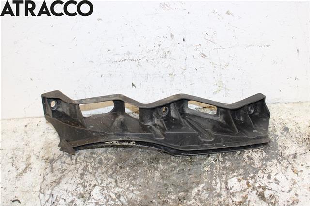 Diverse deler til VW Passat 2005-2010 (B6) (B6) (3C0807889A|)