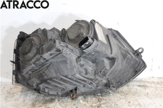 Frontlykt venstre halogen til VW Transporter / Caravelle 2009-2015 (Fase 2) (T5) (T5) (7E1941015D|)