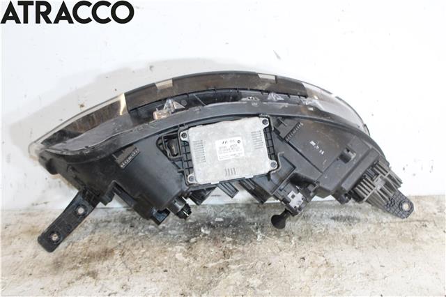 Frontlykt høyre halogen til Kia Soul 2014-2019 (Type II)  (92101J2020|)