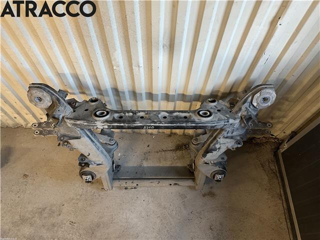 Travers bak til Mercedes EQC 2019-->> (A2933501300|)