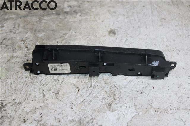 Diverse deler til BMW 5-Serie 2010-2017 (F10/F11) (F10/F11) (61319267892|)