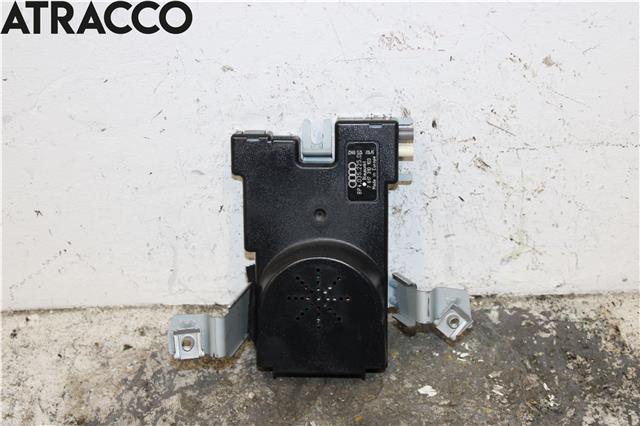 Antenne forsterker til Audi A3, 2009-2012 (Type II, Fase 2)  (8P4035225D)