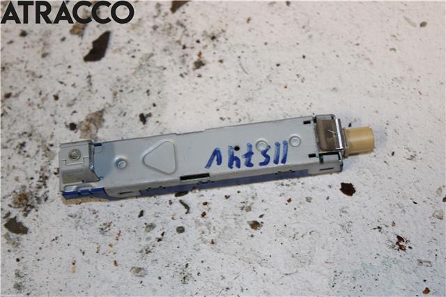 Antenne forsterker til Audi A4 2007-2014 (Type IV) (B8) (B8) (8W9035225B|)