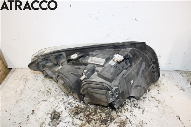 Frontlykt venstre halogen til BMW X1 2009-2015 (E84) (E84) (63112990001|)