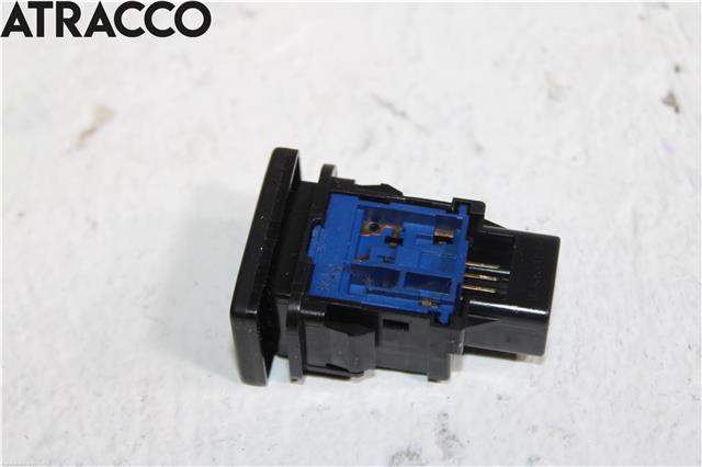 Bryter Antispinn til Toyota Auris 2013-2015 (Type II, Fase 1)  (8498806071|)