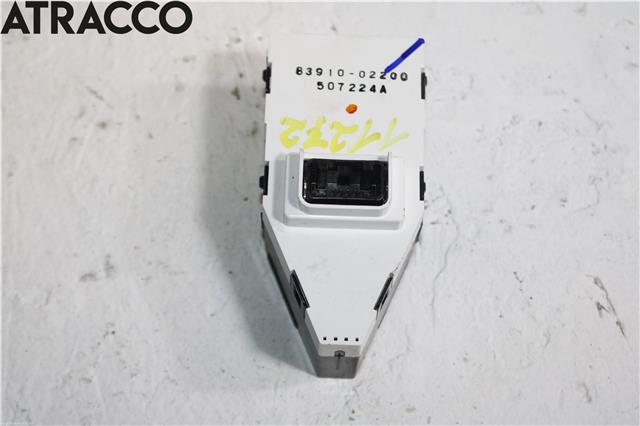 Instrument klokke til Toyota Auris 2013-2015 (Type II, Fase 1)  (8391002200|)