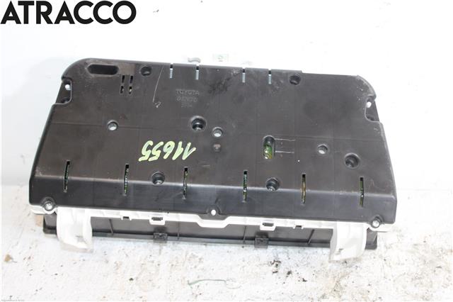 Instrumentpanel til Toyota Verso 2004-2009 (Type II)  (838000F040|)