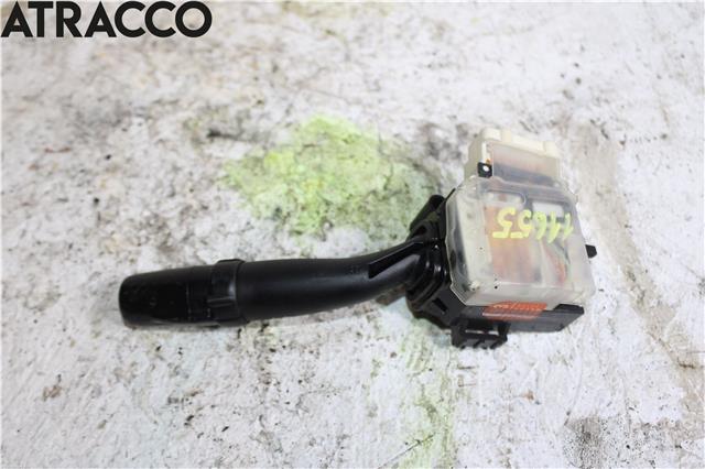 Bryter blink til Toyota Verso 2004-2009 (Type II)  (8414005110|)