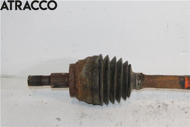 Drivaksel høyre foran til Mercedes GL 2006-2012 (X164) (X164) (A1643301901|)