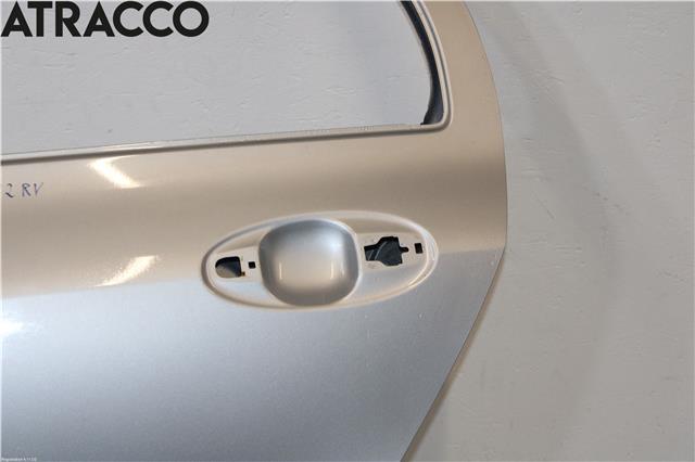 Dør venstre bak til Toyota Yaris 2006-2009 (Type II, Fase 1)  (670020D170|)