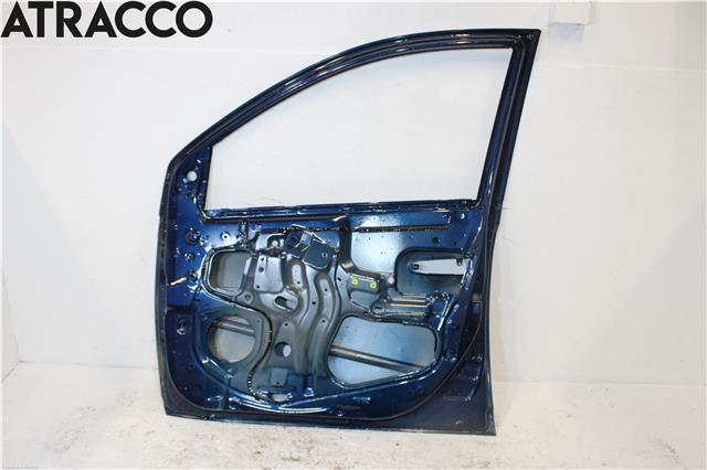 Dør høyre foran til Toyota Yaris 2003-2005 (Type I, Fase 2)  (670010D100|)