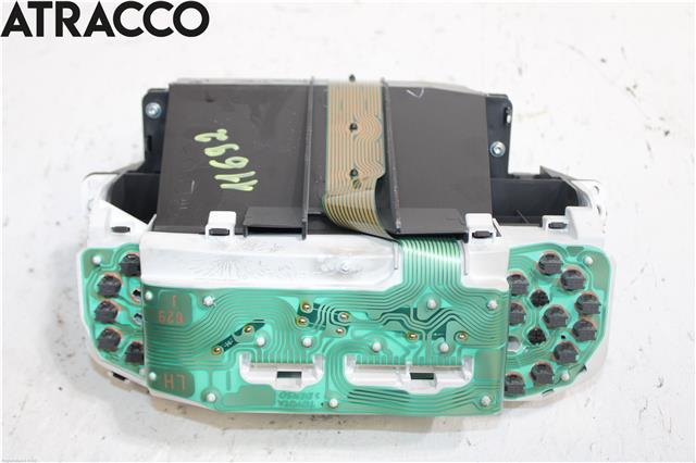 Instrumentpanel til Toyota Yaris 2003-2005 (Type I, Fase 2)  (838000D361|)