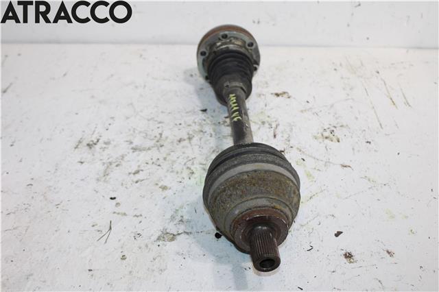 Drivaksel venstre foran til VW CC 2012-2014 (PASSAT CC) (PASSAT CC) (5N0407763D|)
