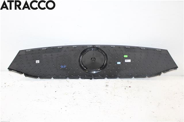 Grill midt til Mercedes EQB 2022-->>  (A2438885700|)