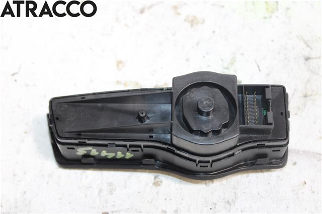 Bryter lys til Hyundai i40 2012-2017  (933003Z050RY|)