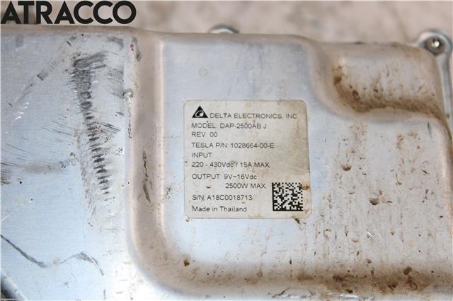 DCDC converter hybrid til Tesla Model S 2016-2021 (Fase 2)  (102866400K|)