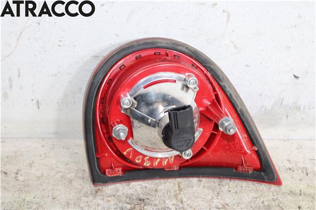 Baklykt venstre indre til VW Golf V, Combi 2003-2008  (1K6945093E|)