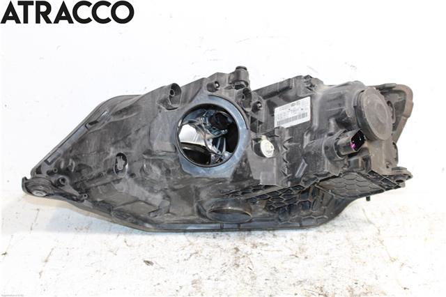 Frontlykt høyre halogen til Škoda Fabia 2014-2021 (Type III)  (6V1941016A|)