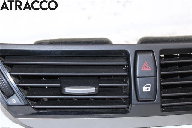 Dashbord friskluftdyse til BMW X1 2009-2015 (E84) (E84) (64229258354|)