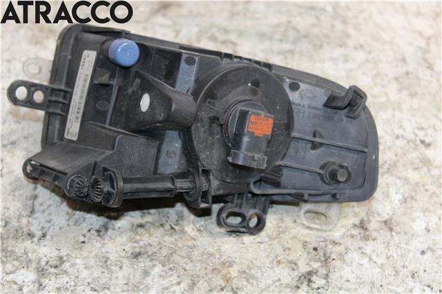 Tåkelykt høyre foran til Audi A3 2009-2012 (Type II, Fase 2)  (8V0941700C|)