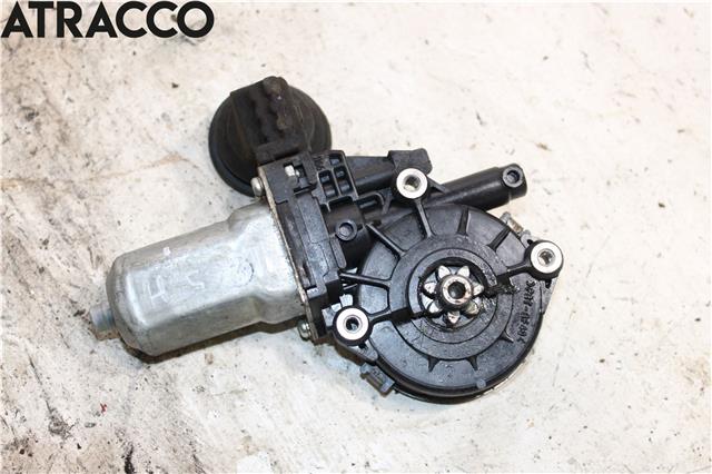 Ruteheis til Toyota Hilux 2006-2011  (857100K010|)